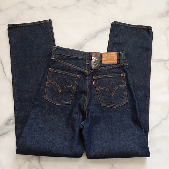 Levi's Ribcage High Rise Straight Jeans - Picture 3 of 4